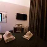 招待所 拉特拉尼dfm旅馆 4*