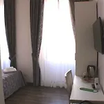招待所 拉特拉尼dfm旅馆 4*